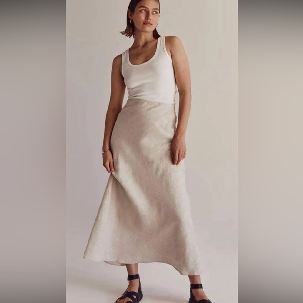 Dissh Linen Skirt